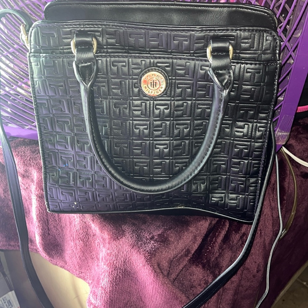 Tommy Hilfiger purse for women
